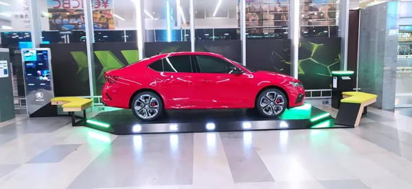Car presentation platform